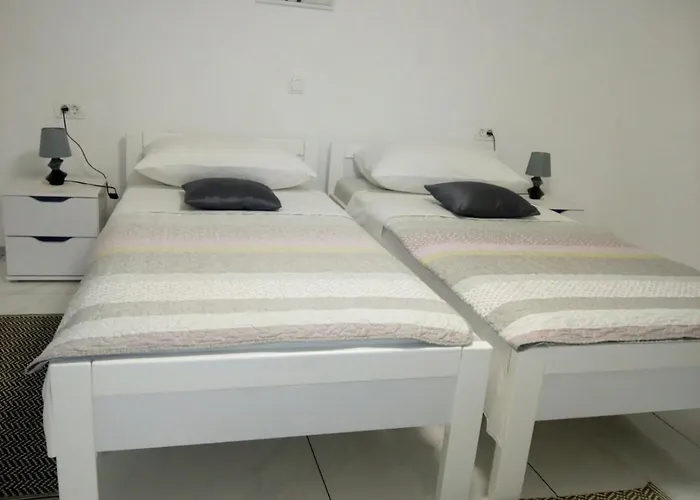 Apartment Olive 2 *